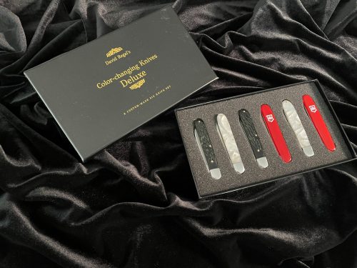 Deluxe Color-Changing Knives
